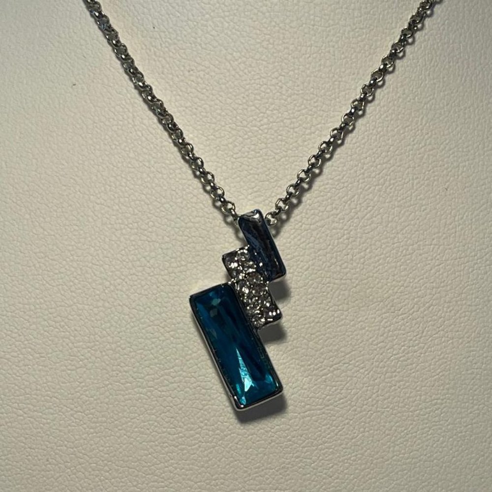 Three Tier Geometric Necklace NEW
